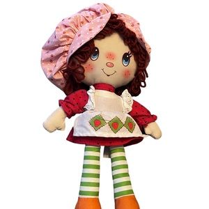 2016 STRAWBERRY SHORT CAKE DOLL MUFFIN HAT PINAFORE DRESS APRON GIRL DOLL 14”